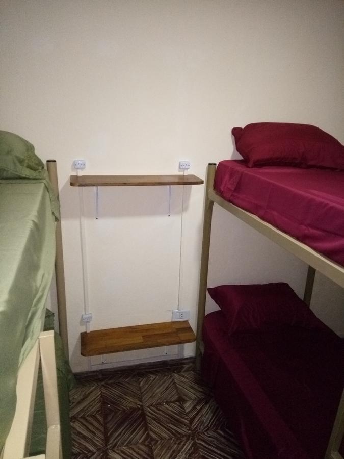 Lavalle Hostel ポサーダス エクステリア 写真